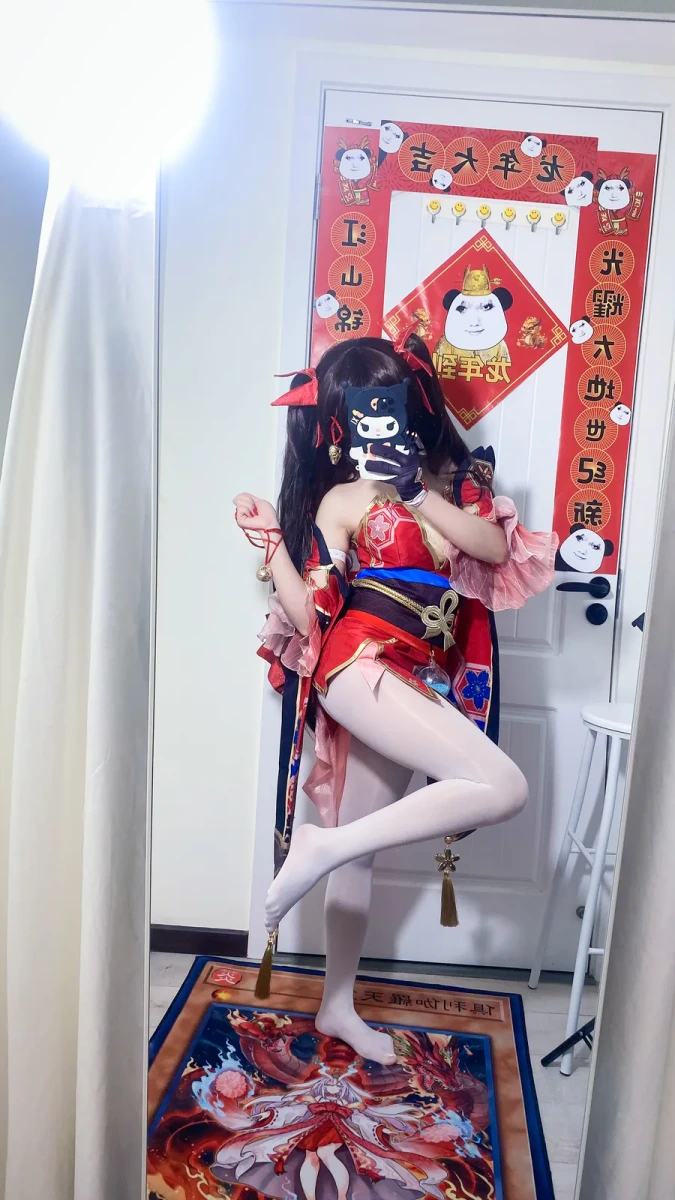白栎Shirly的红金与紫白造型